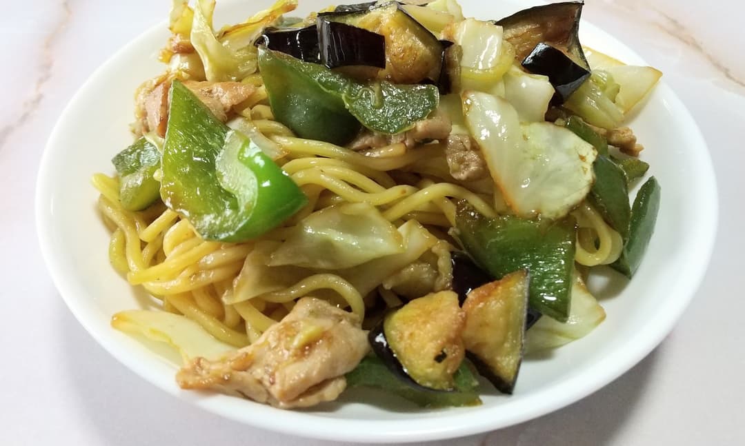 野菜たっぷり焼きそばの完成写真