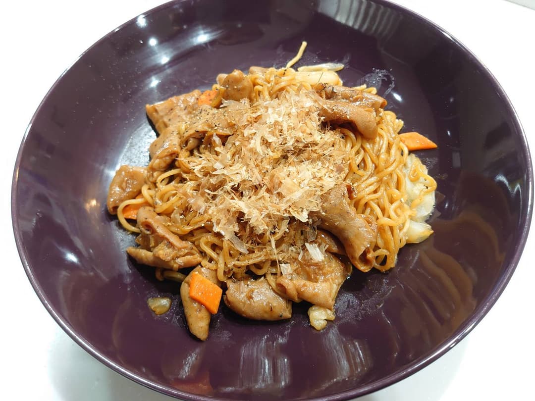ホルモン焼きそばの完成写真