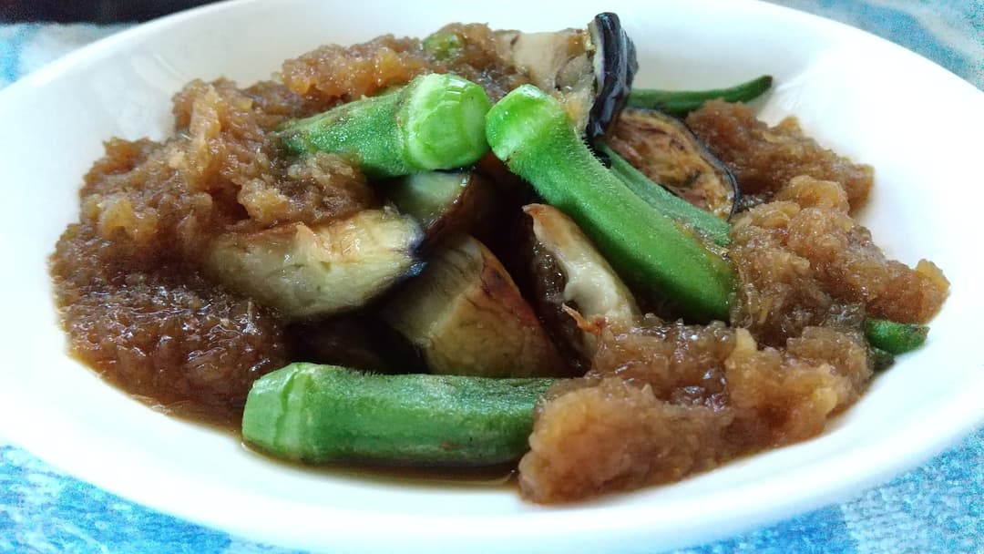 揚げなすとオクラのみぞれあんかけの完成写真