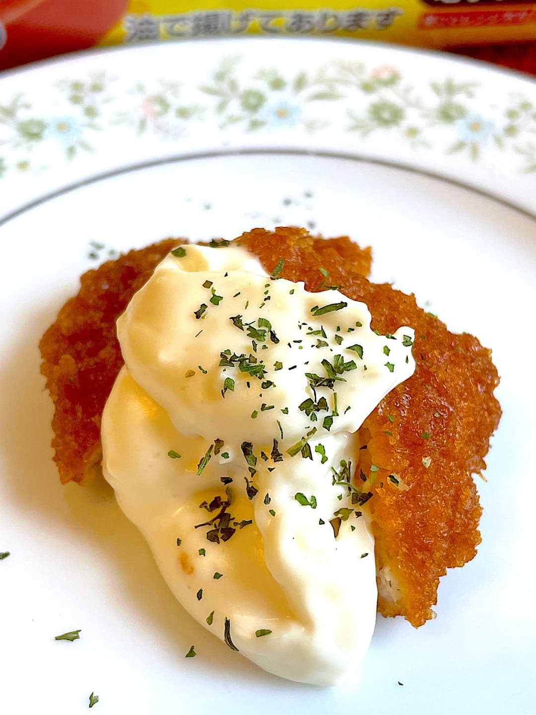 おろしポン酢チキンカツのクリームチーズのせの完成写真