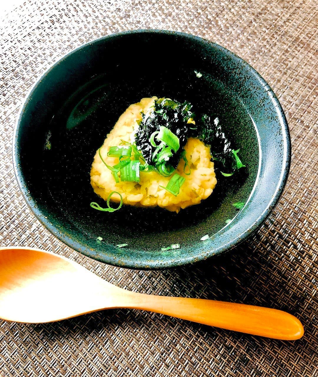 もち麦おにぎりのスープごはんの完成写真
