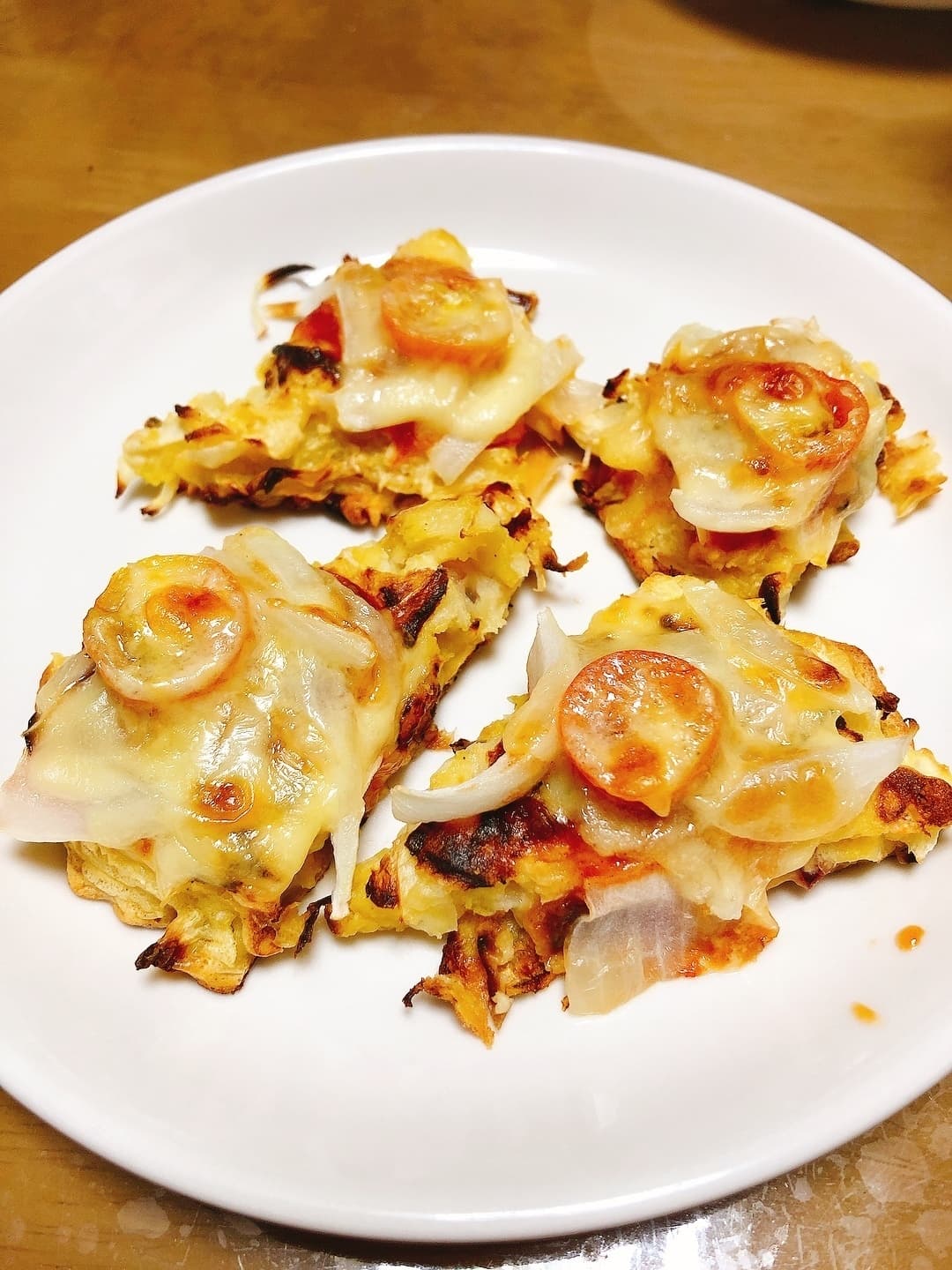 お好み焼きピザの完成写真