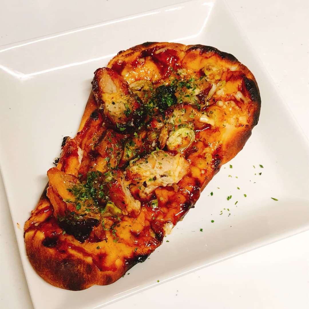 てり焼きチキンのお好み焼風ナンの完成写真