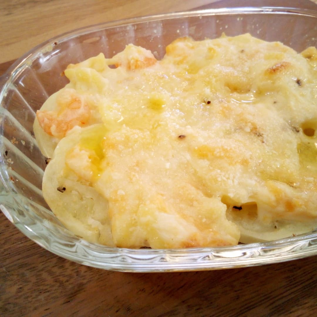 じゃがいもとにんにくのグラタンソース焼きの完成写真
