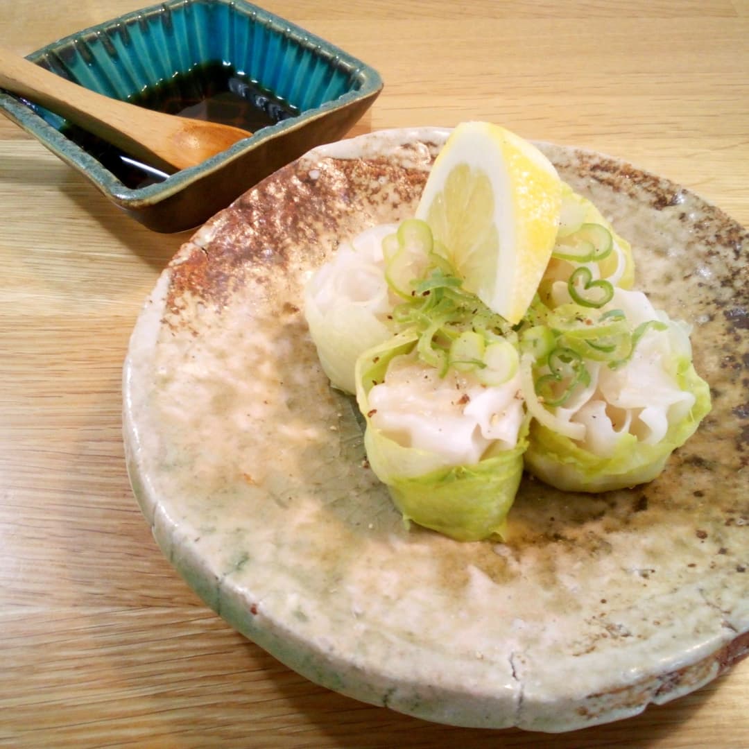 レモンポン酢で食べるシューマイレタスの完成写真