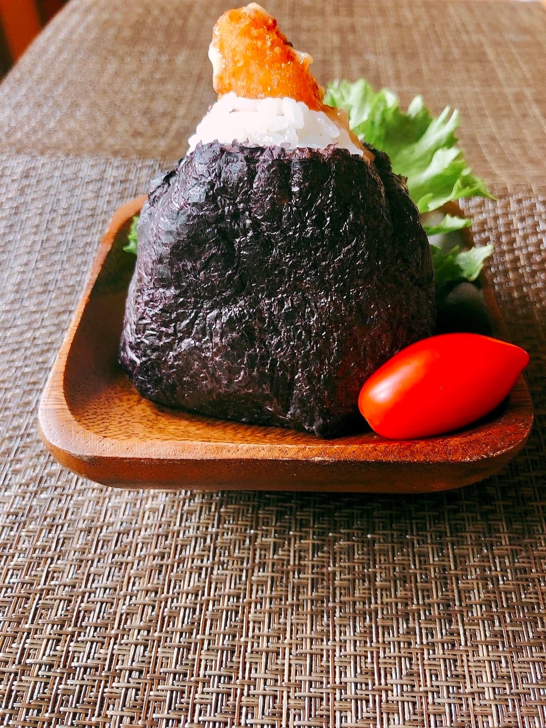 海老フライおにぎりの完成写真