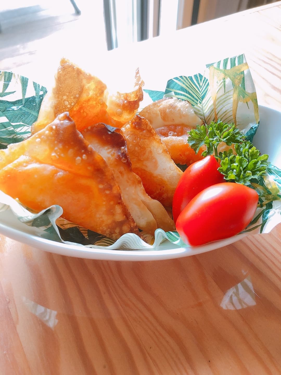エビチリのワンタン揚げの完成写真