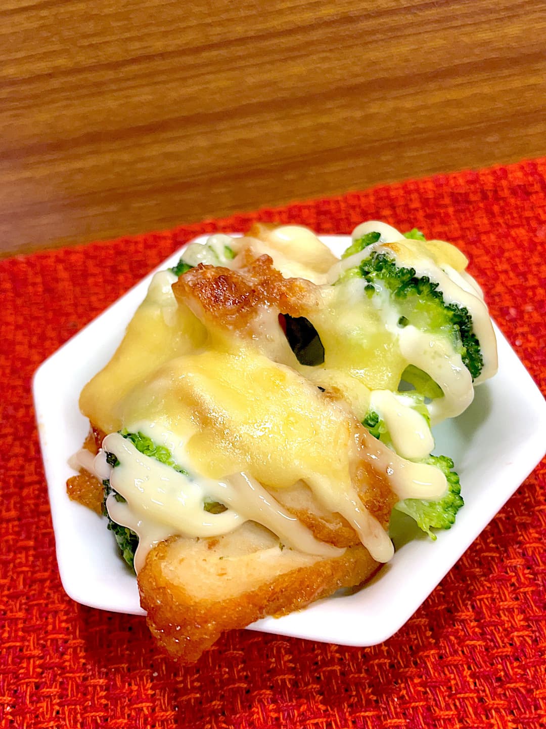 チキン南蛮とブロッコリーのマヨチーズ焼きの完成写真