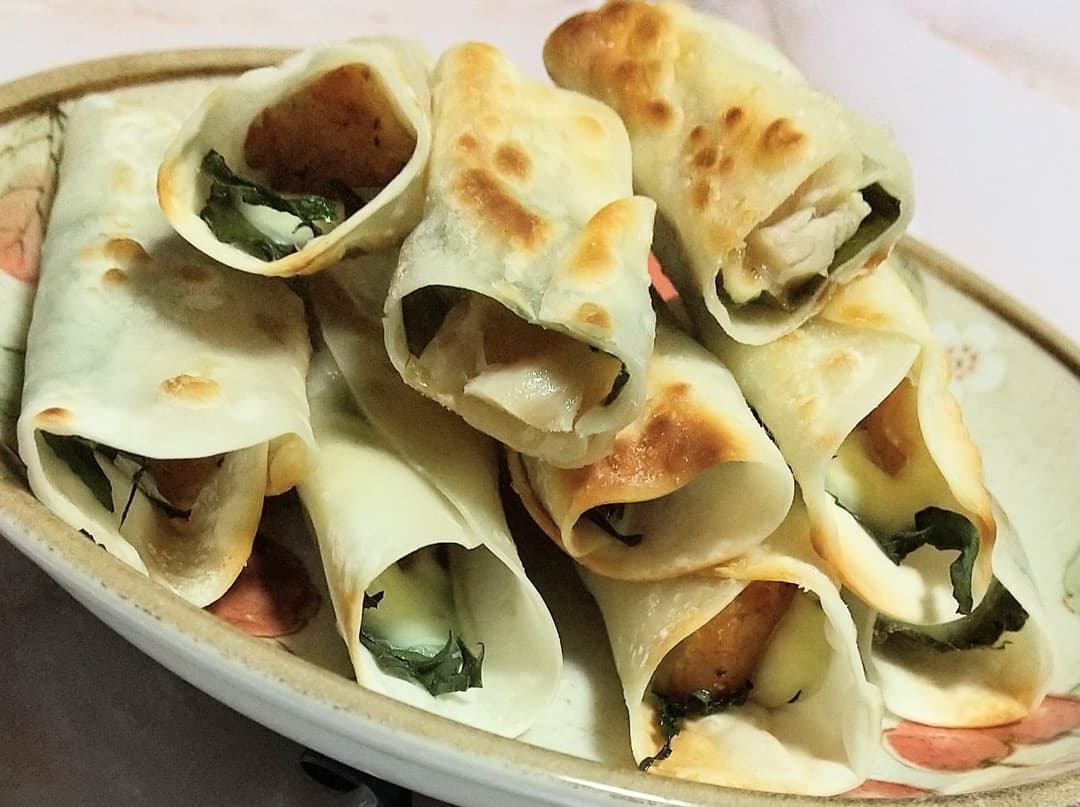 唐揚げの餃子の皮包み焼きの完成写真