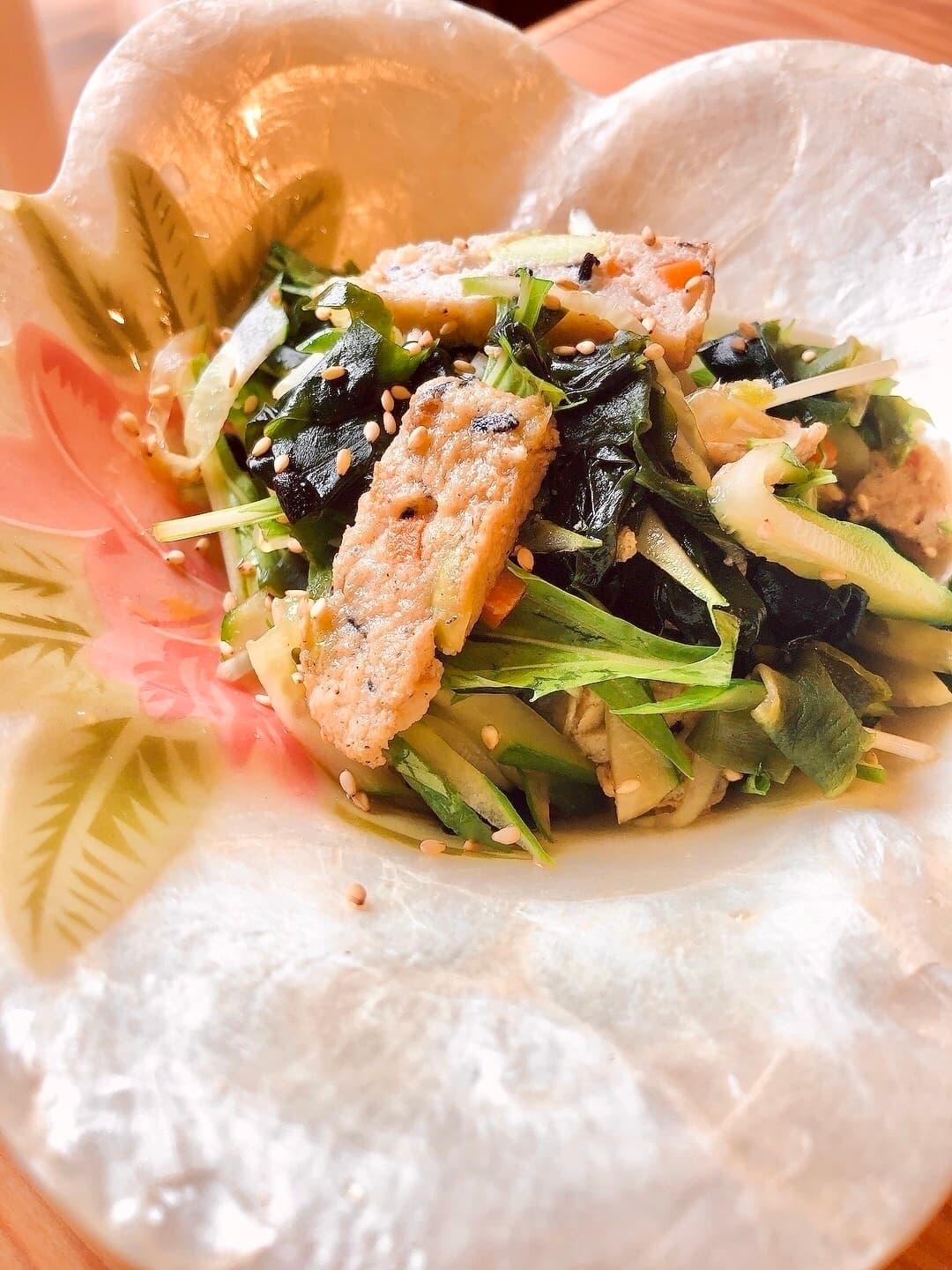 海藻と豆腐揚げのノンオイルサラダの完成写真