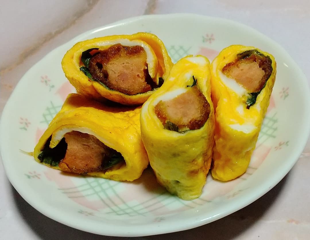 ソースハムカツ入り卵焼きの完成写真