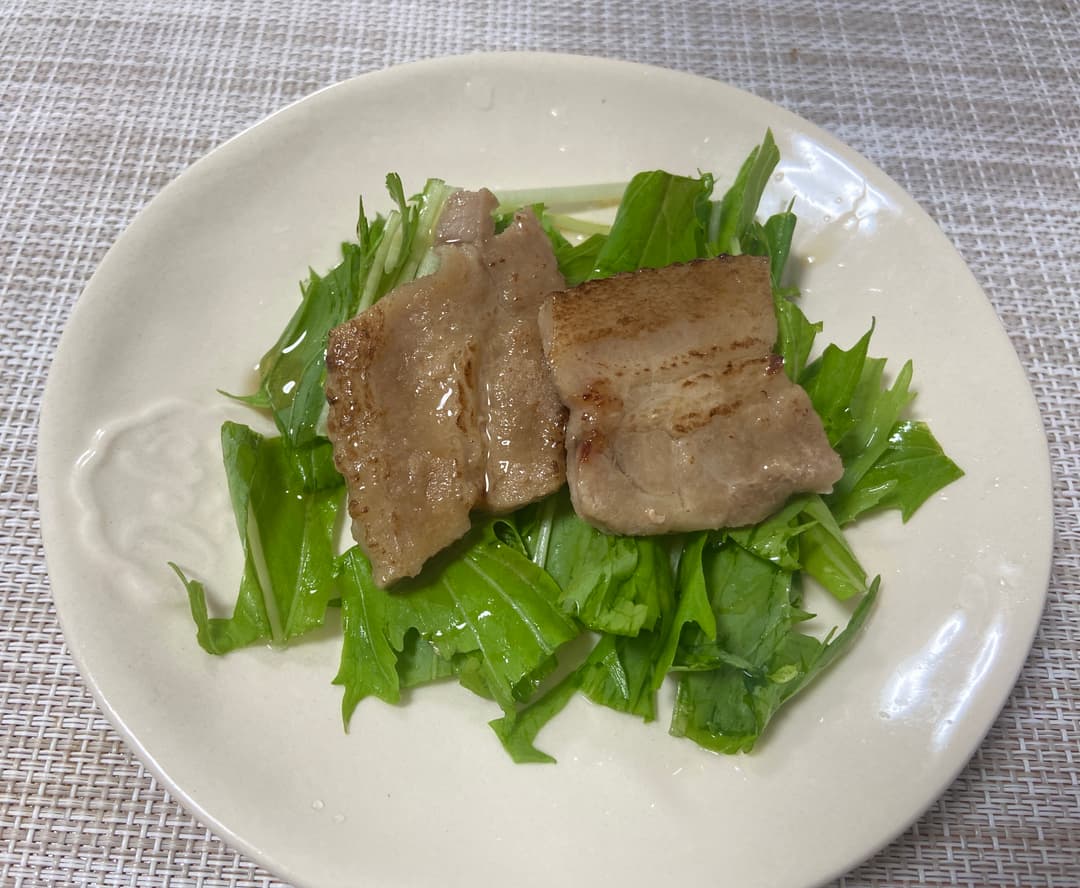 豚バラ焼き水菜サラダの完成写真