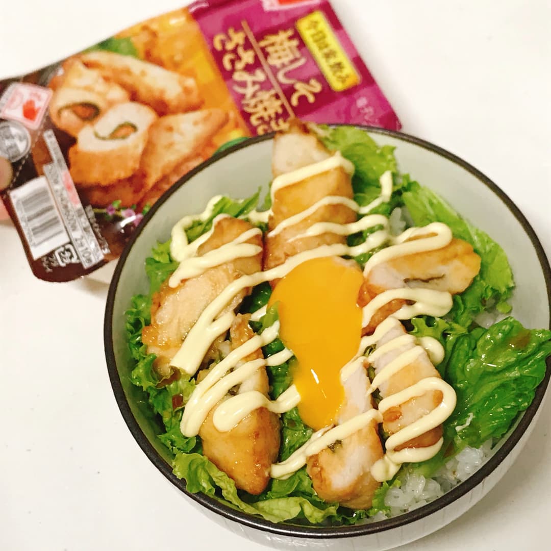 梅しそささみの照り焼きサラダ丼の完成写真