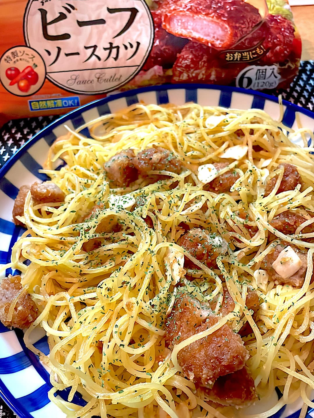 ソースカツのペペロンチーノの完成写真