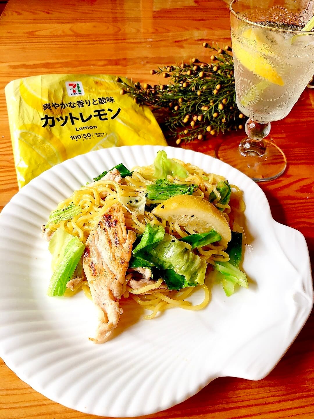 豚肉とキャベツのレモン焼きそばの完成写真
