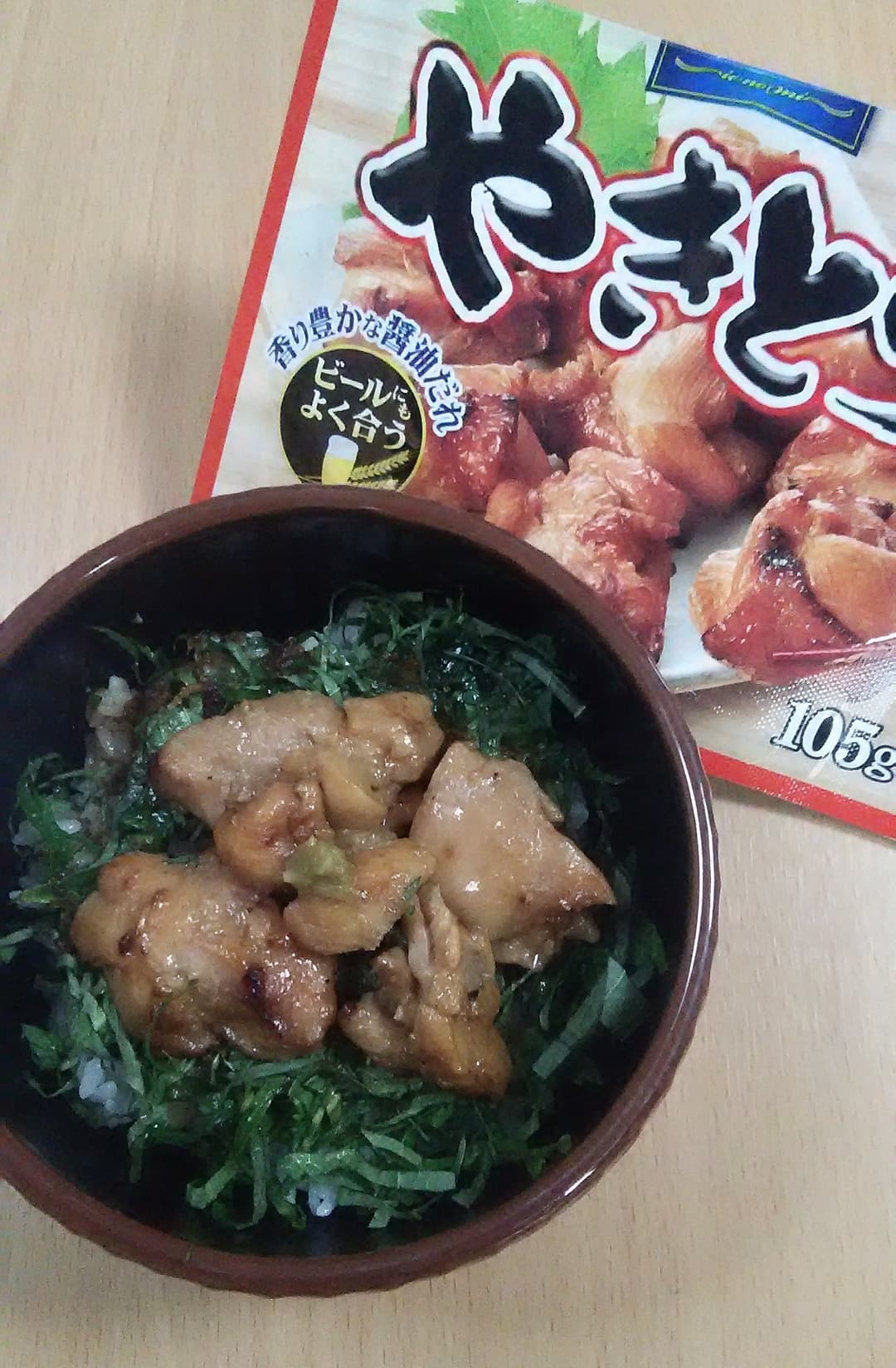 大葉が効いてる焼き鳥丼の完成写真