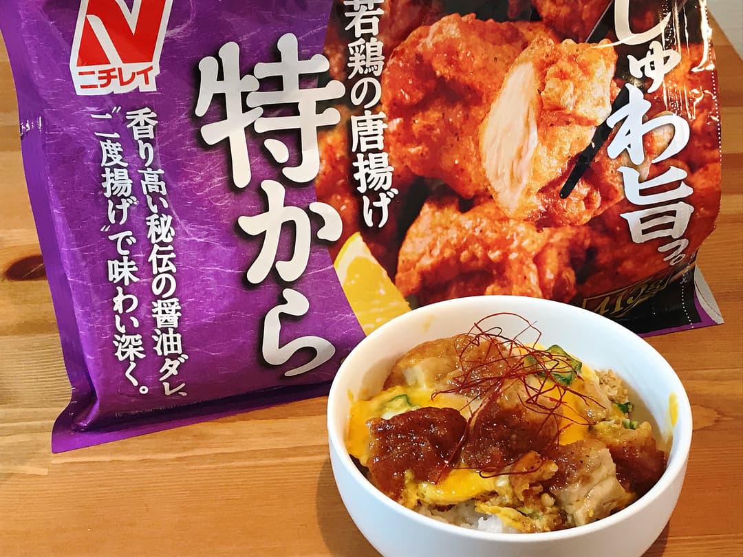 特から卵とじ丼の完成写真