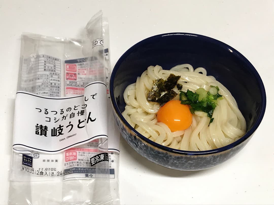 LAWSON 釜玉うどんの完成写真