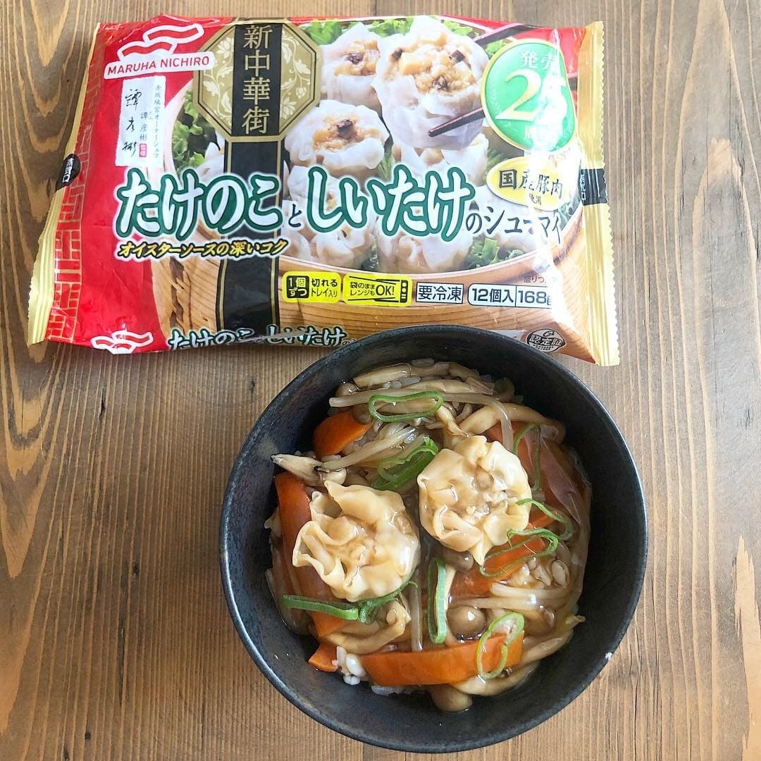 ピリ辛あんかけシューマイ丼の完成写真