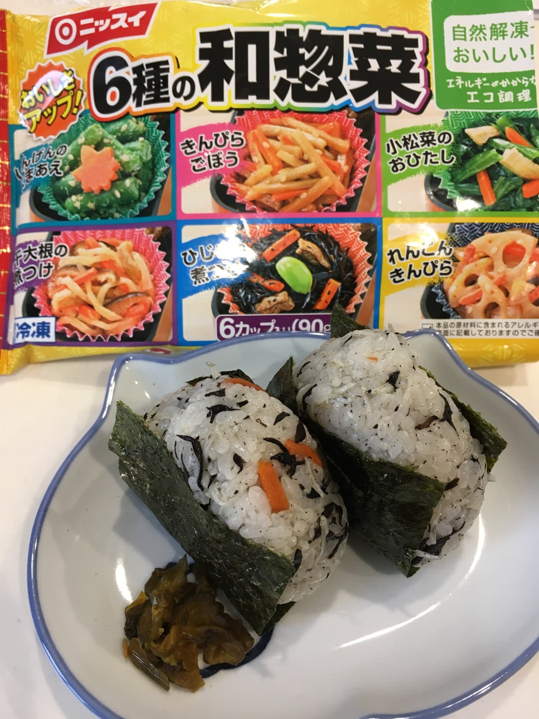 パクッと栄養!ひじきとじゃこのおにぎりの完成写真