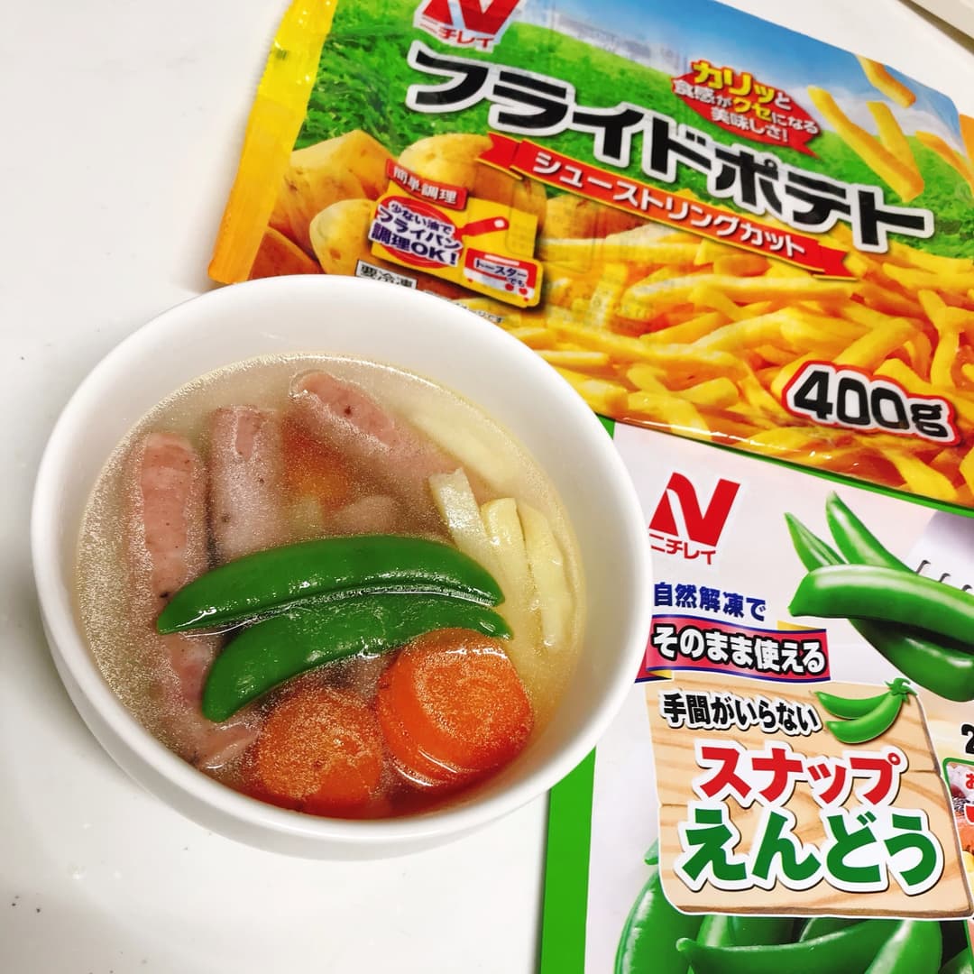 レンジで作るフライドポテトとスナップえんどうのポトフの完成写真