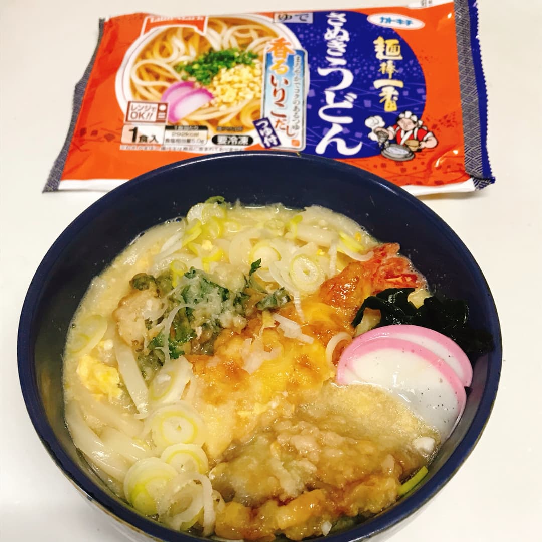 天ぷら卵とじうどんの完成写真