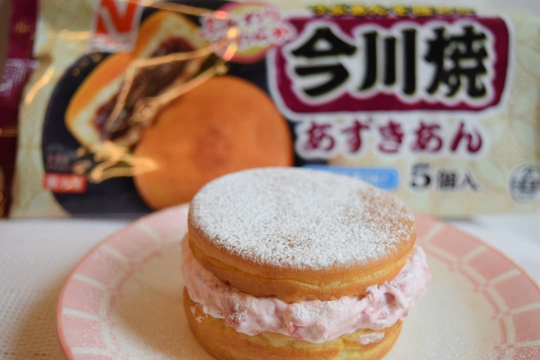 いちごジャムホイップの今川焼の完成写真