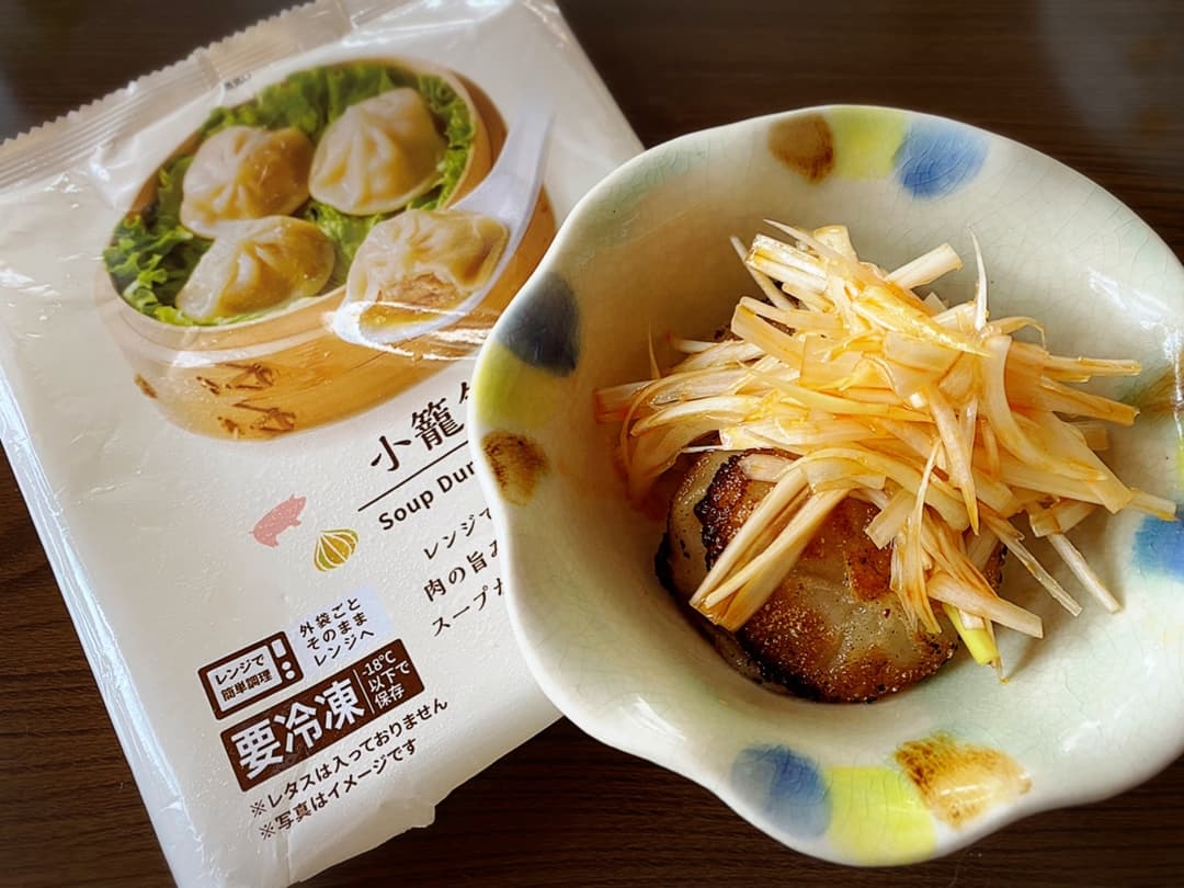 辛味ネギのせ揚げ焼き小籠包の完成写真