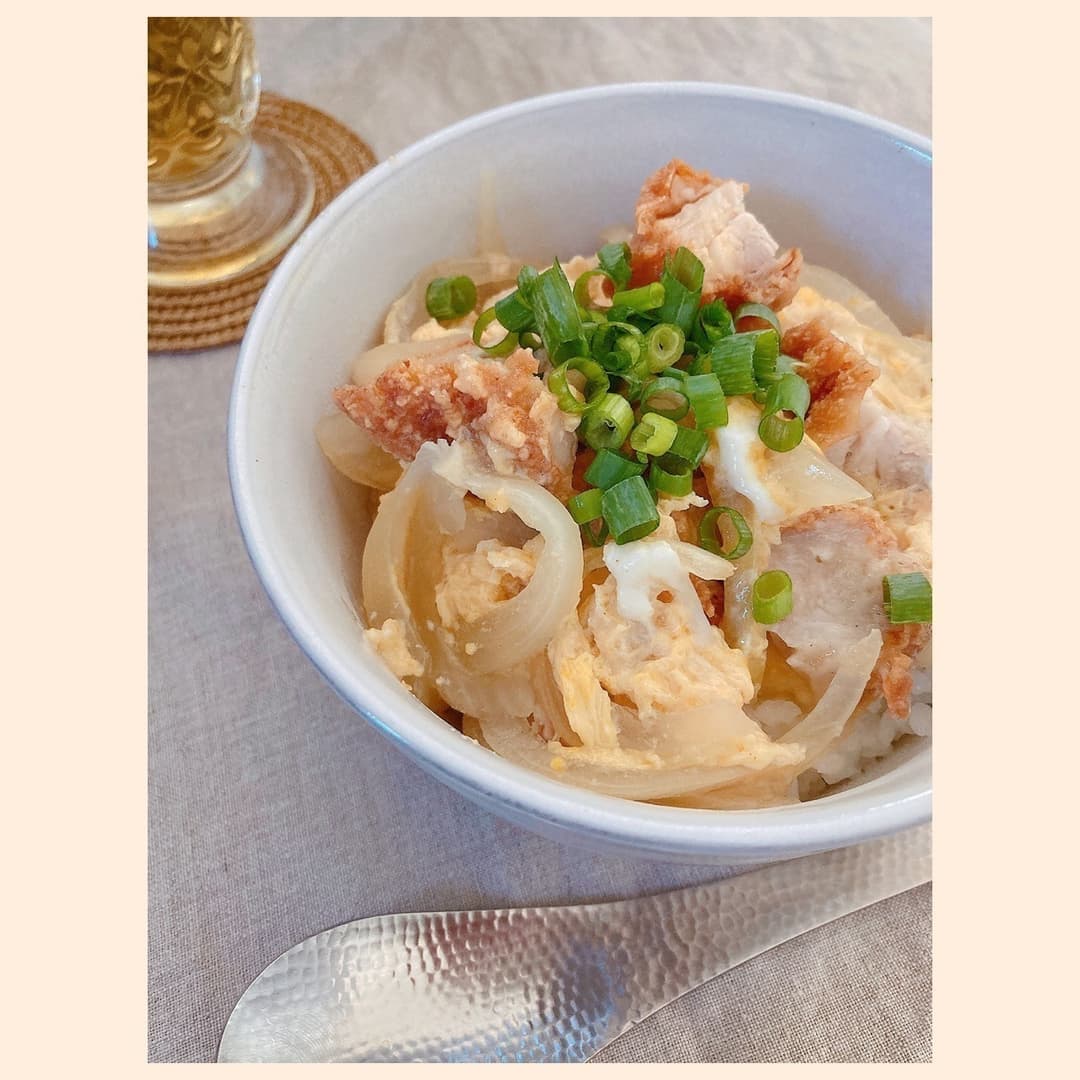 唐揚げ親子丼の完成写真