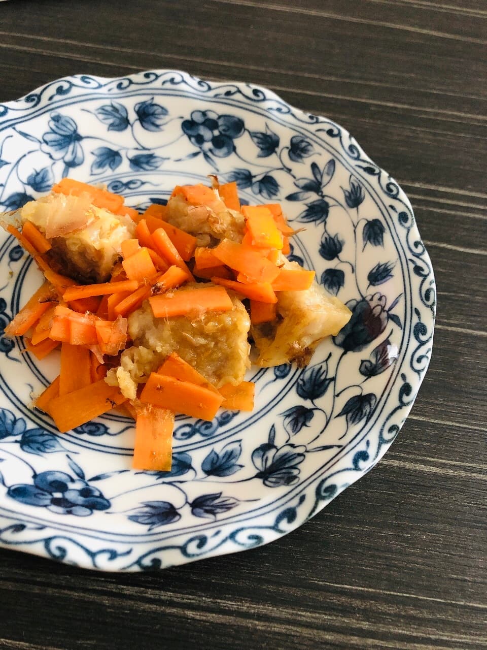 四川焼売と人参の甘辛鰹節炒めの完成写真