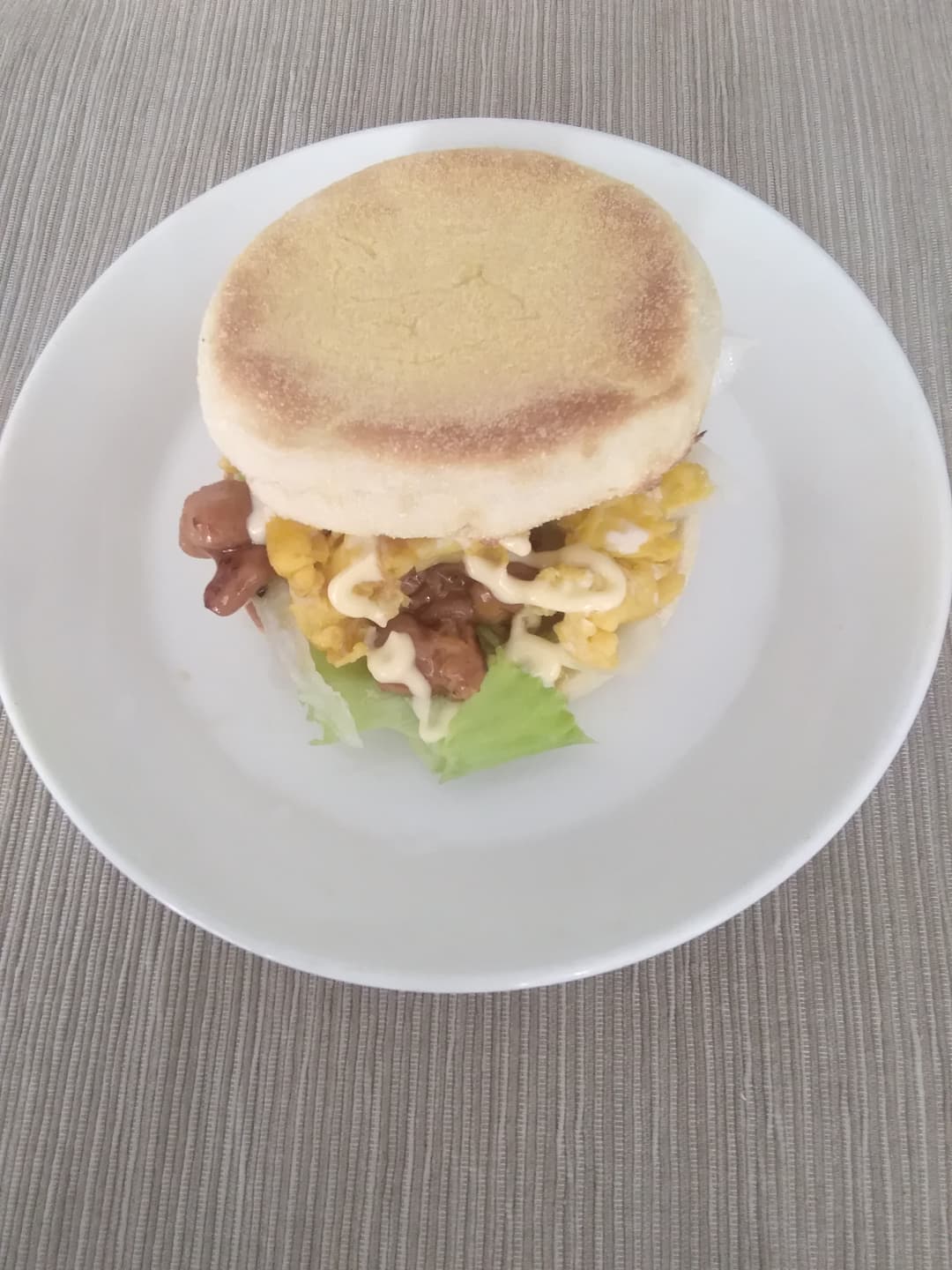 やきとりバーガーの完成写真