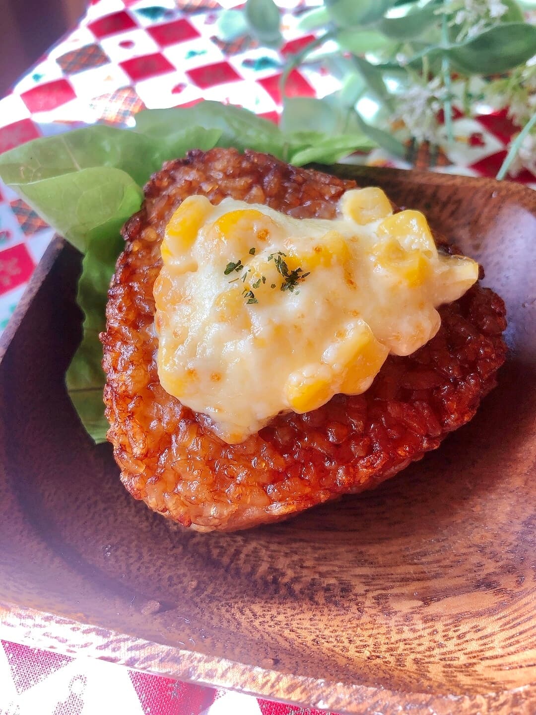 コーンマヨのせ焼きおにぎりの完成写真