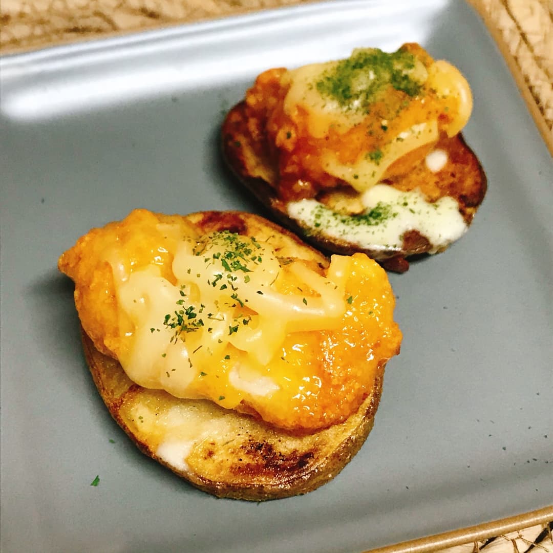 ハニーマスタードチキンのポテトピザの完成写真