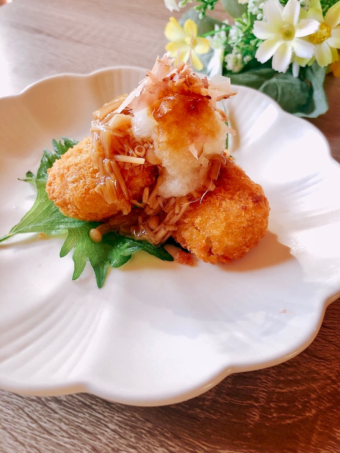 ささみ梅しそカツのなめ茸おろしソースの完成写真