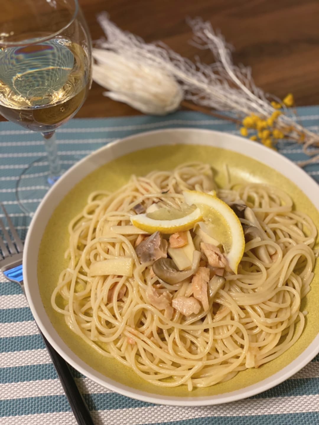 鮭とエリンギのレモンクリームパスタの完成写真