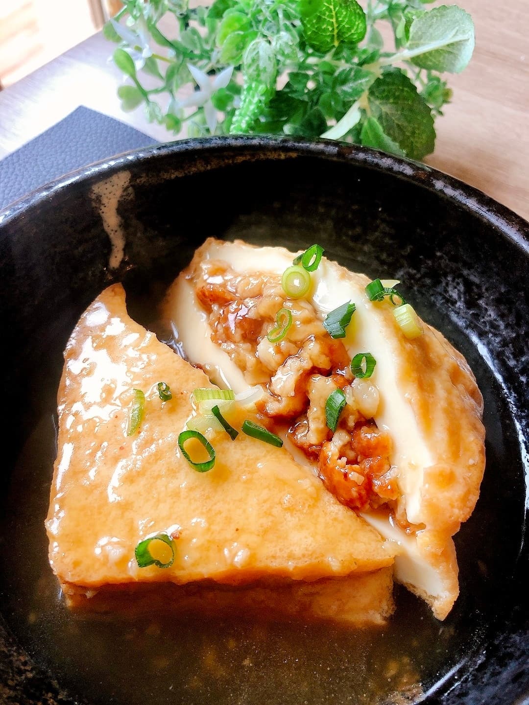 甘酢肉団子入り絹あげのあんかけの完成写真