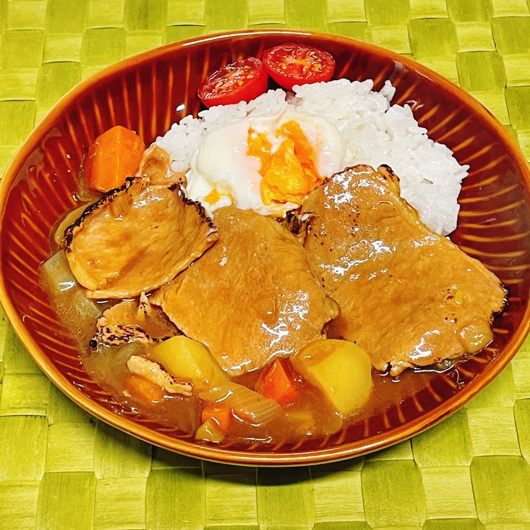 豚ロース生姜焼カレーの完成写真