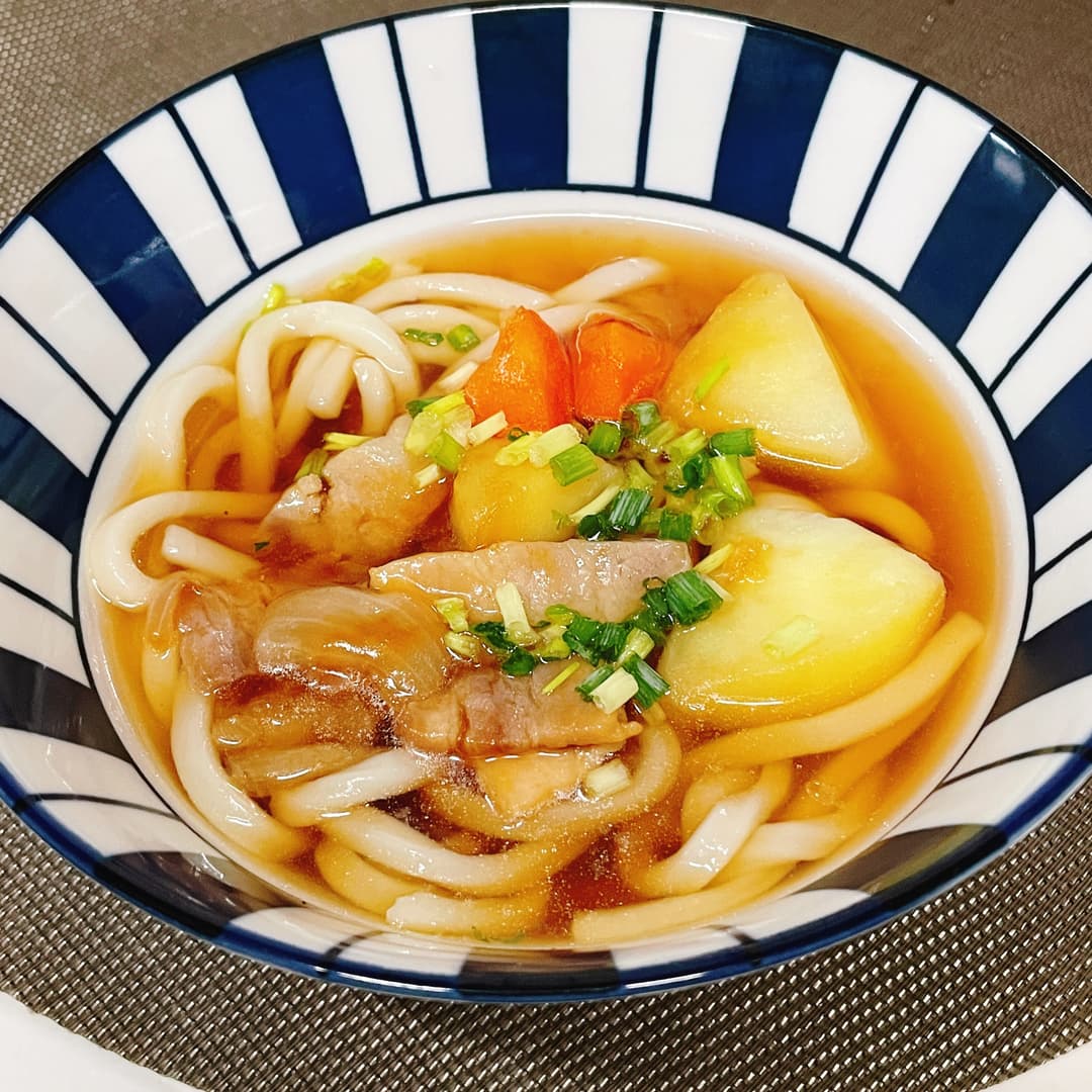肉じゃがうどんの完成写真