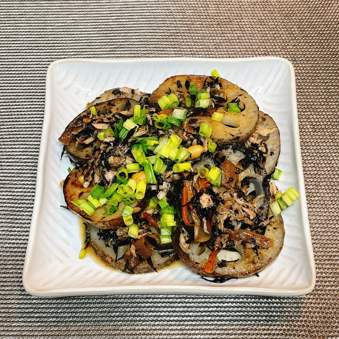 れんこんとひじきの煮物の完成写真