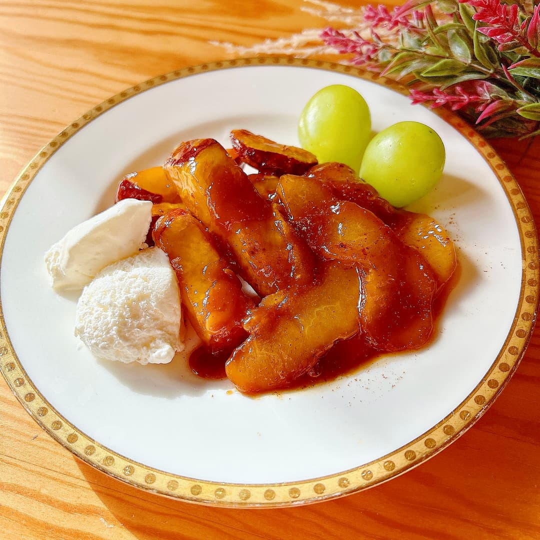 大学芋の焼きラフランスのせの完成写真