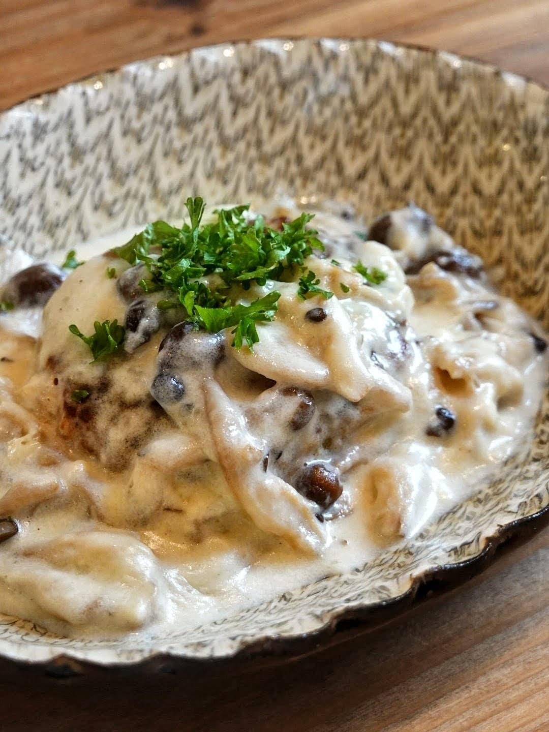 きのこクリームソースハンバーグの完成写真