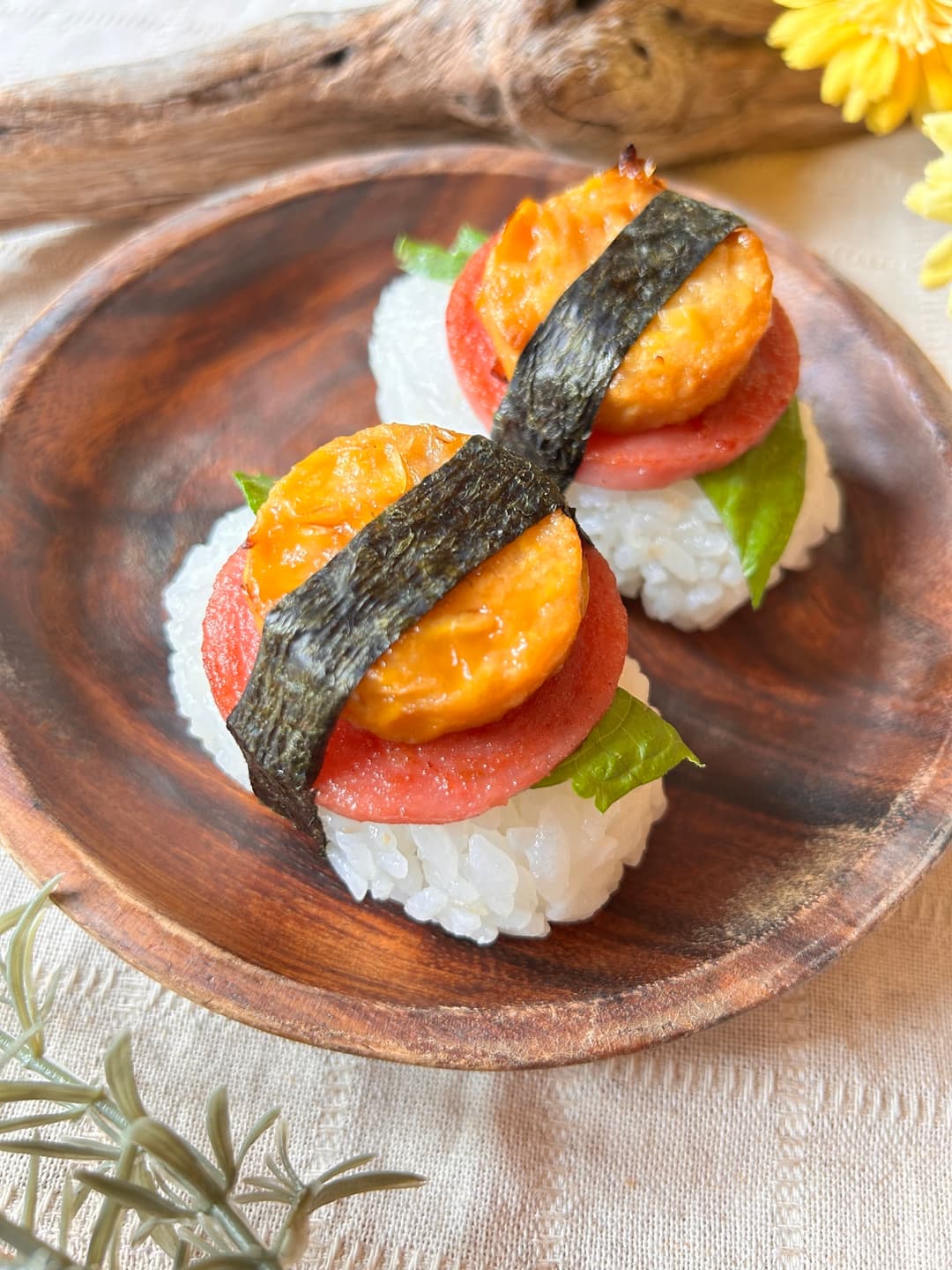 ソーセージと焼きもろこしのおにぎりの完成写真