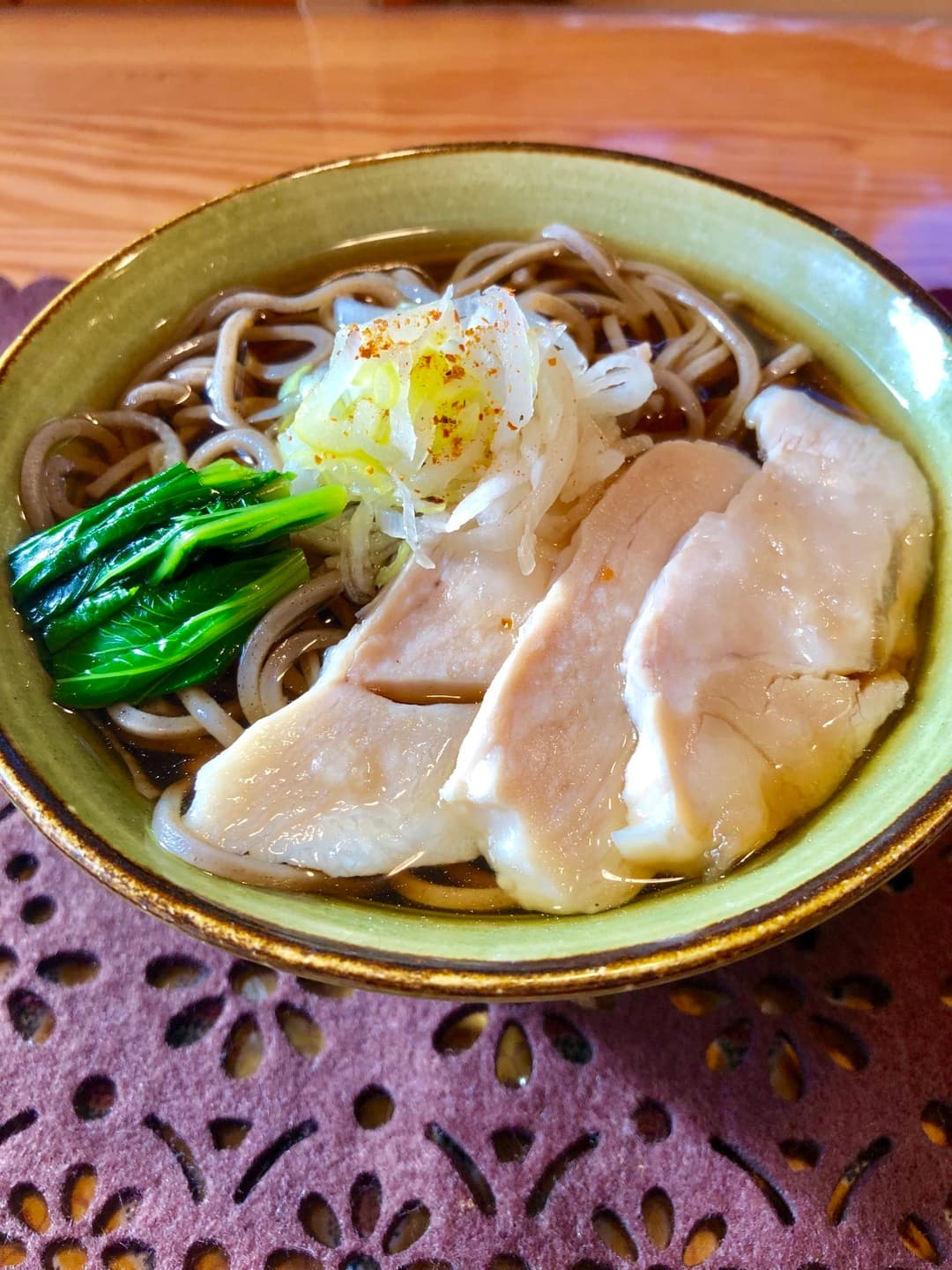 あっさり鶏肉そばの完成写真