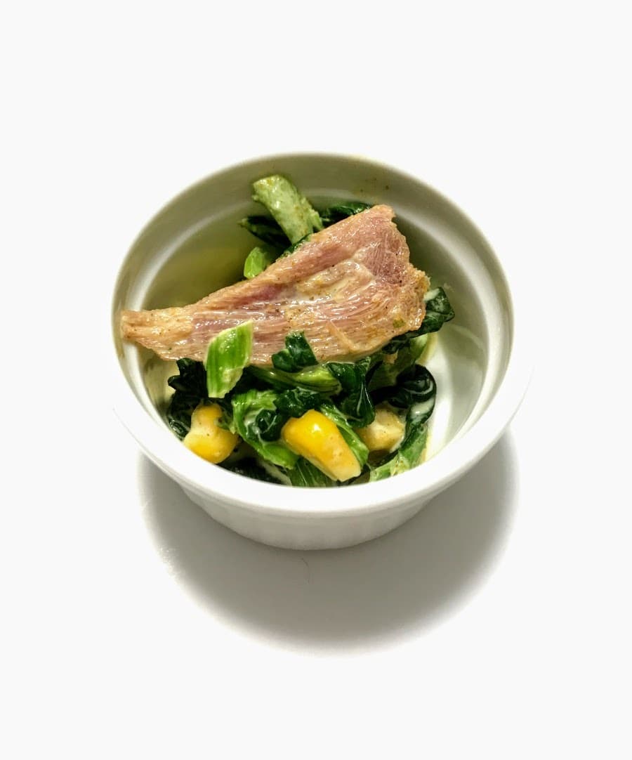 カレー風味のほうれん草サラダの完成写真