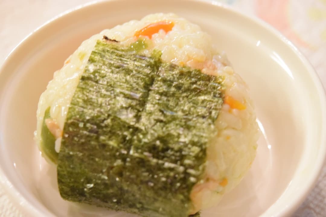 チンジャオロースおにぎり★の完成写真