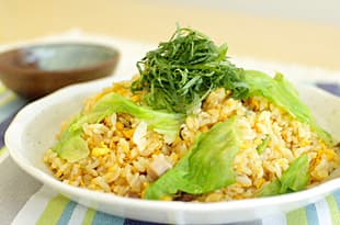 大葉とレタスのさっぱり炒飯の完成写真