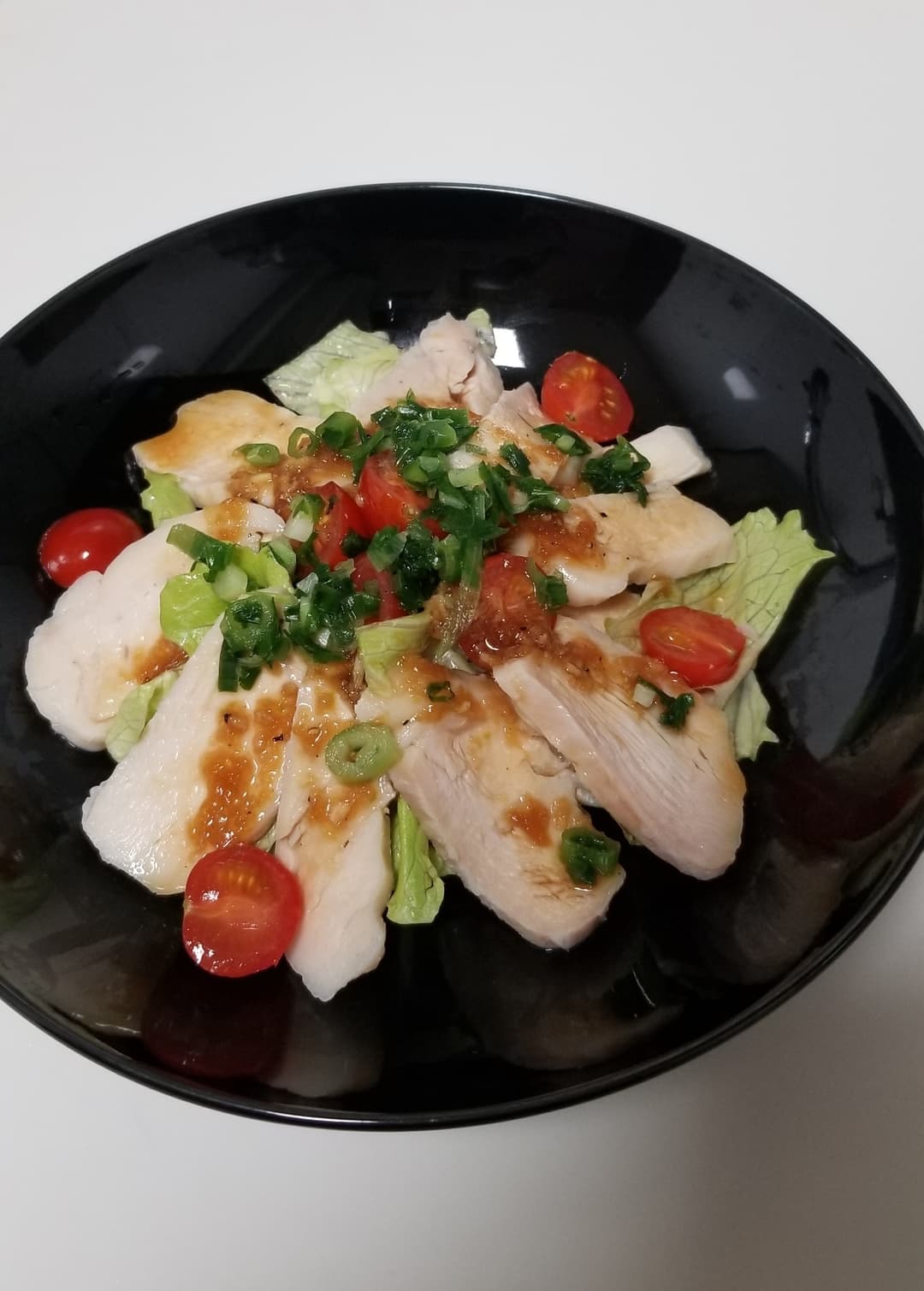 絶品にんにくドレッシングのチキンサラダの完成写真