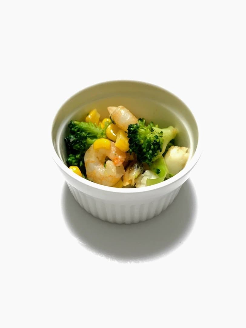 シーフードとブロッコリーのバター炒めの完成写真