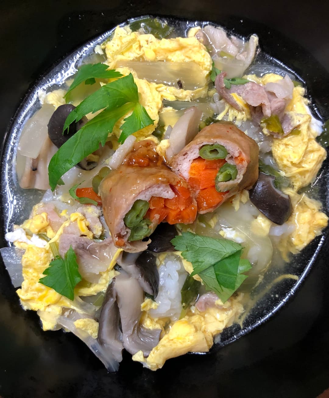 豚肉野菜巻き丼と蒸し卵の完成写真