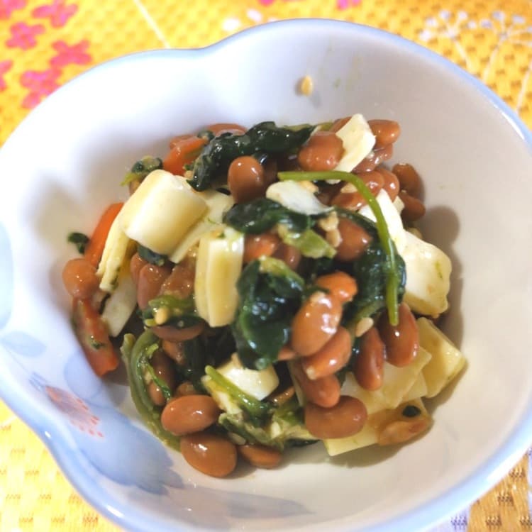 ほうれん草と納豆とチーズの和え物の完成写真